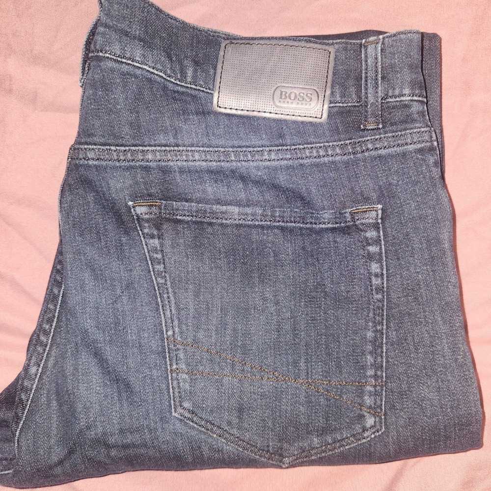Hugo Boss 030 Regular Fit Jeans Mens 34/34 Dark Wash Indigo Denim Straight Leg
